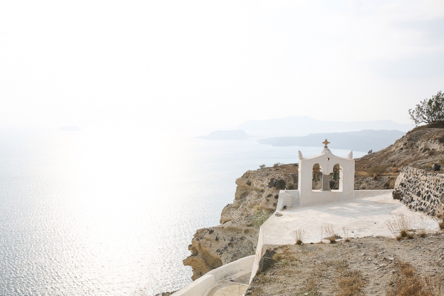 wedding photographer at Santorini / Mykonos / Athens / Halkidiki / Thessaloniki / Monemvasia / Rhodes
